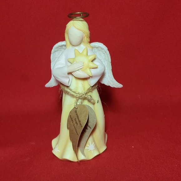 Grandmother's Angel Faithful Guardians Figurine Decor 2006 FG911379 - Picture 1 of 13